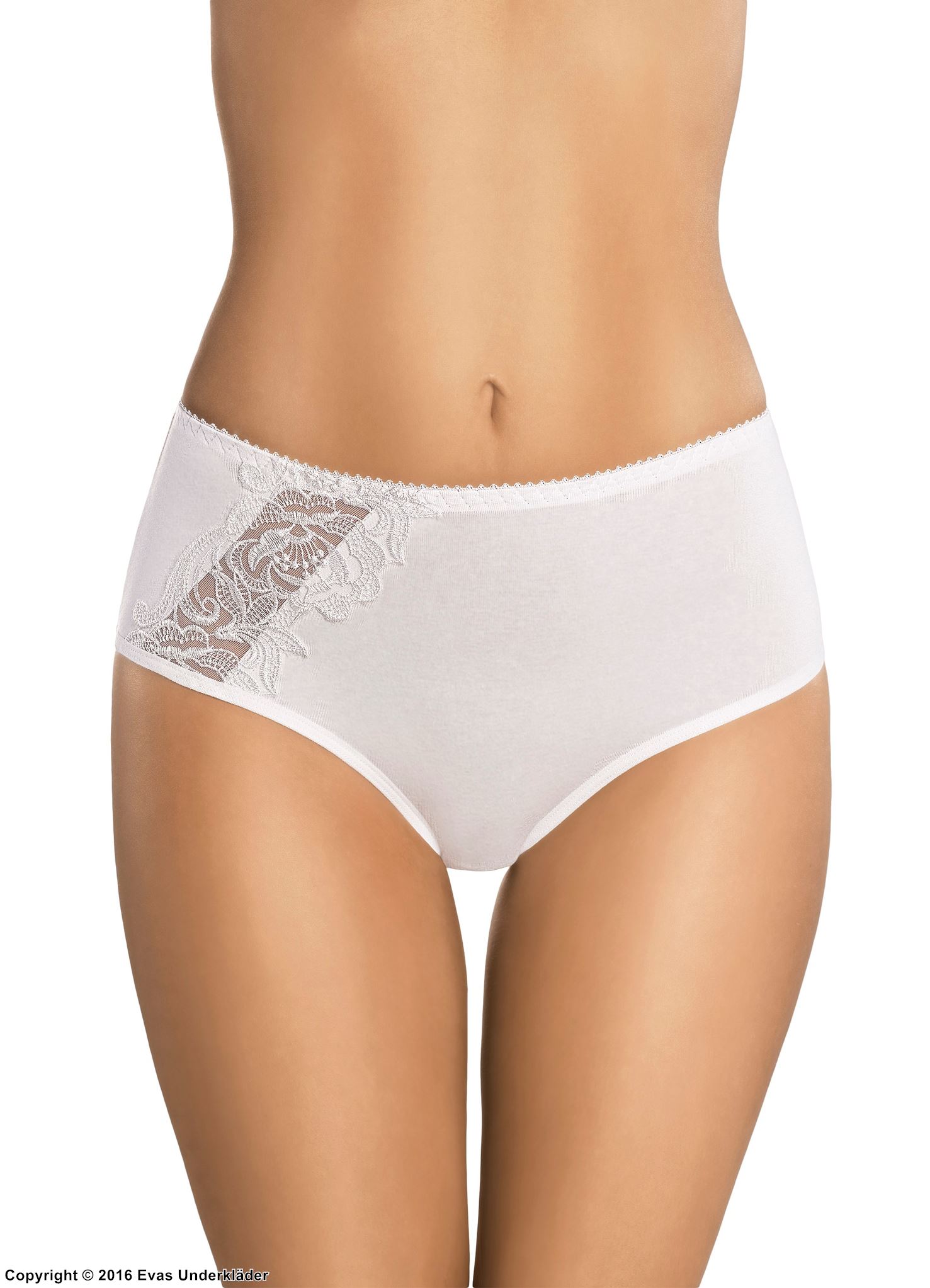 Classic briefs, high quality cotton, lace embroidery